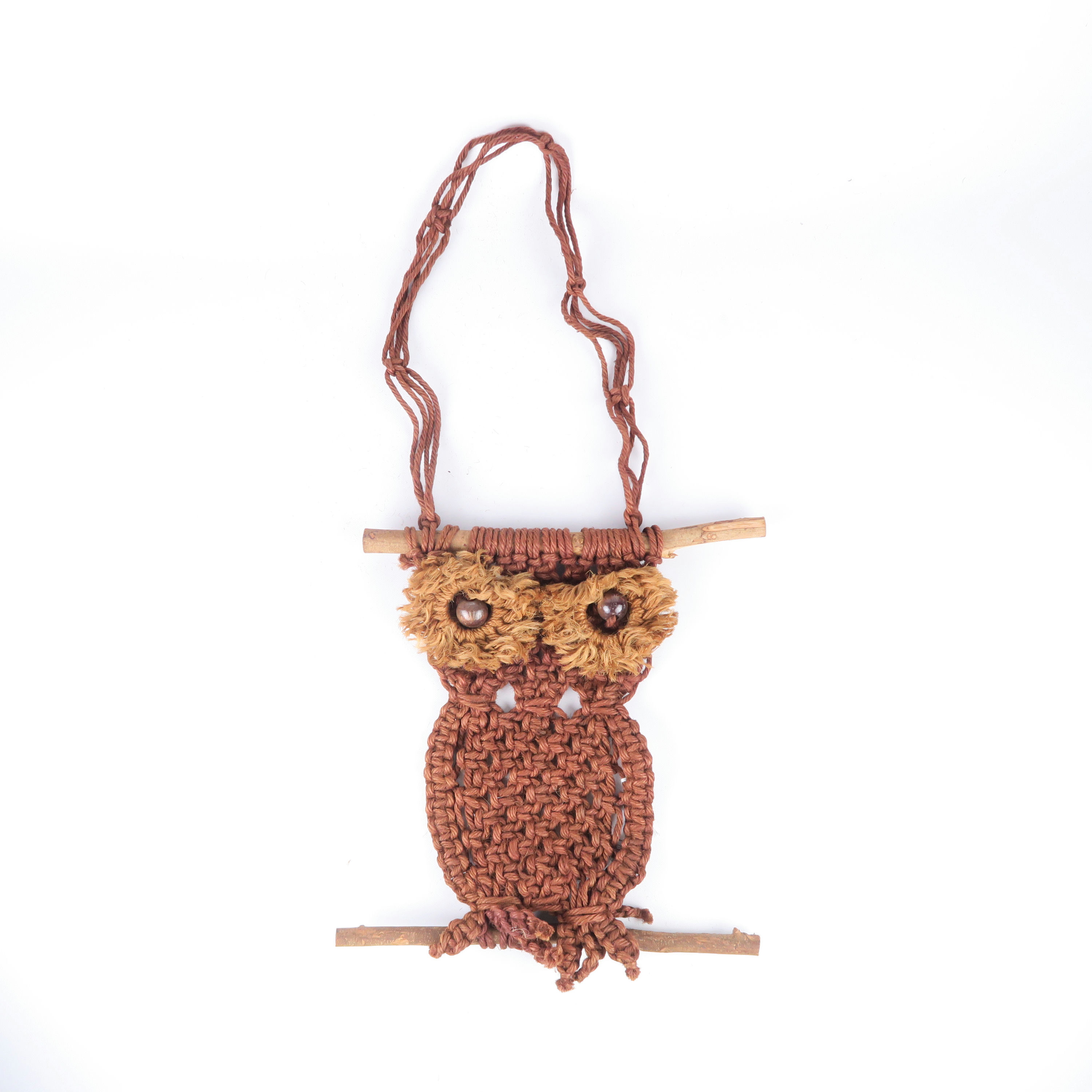 hibou en macramé brun