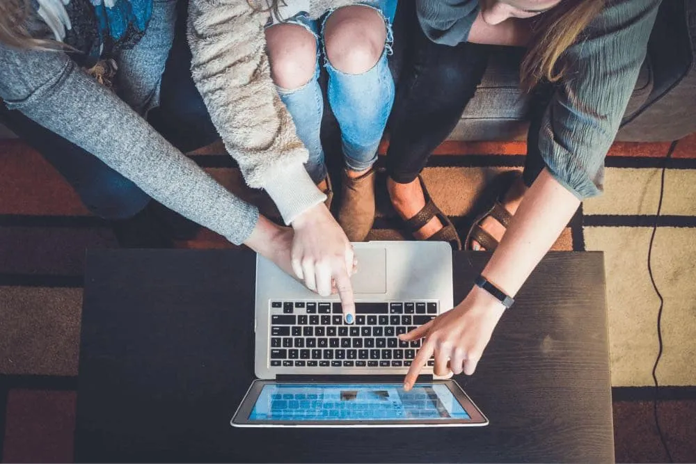 4 Ways to Enhance Your Online Directory User Experience