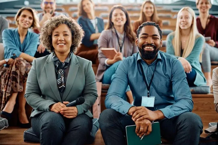 How to Build a Successful Alumni Association: A Step-by-Step Guide