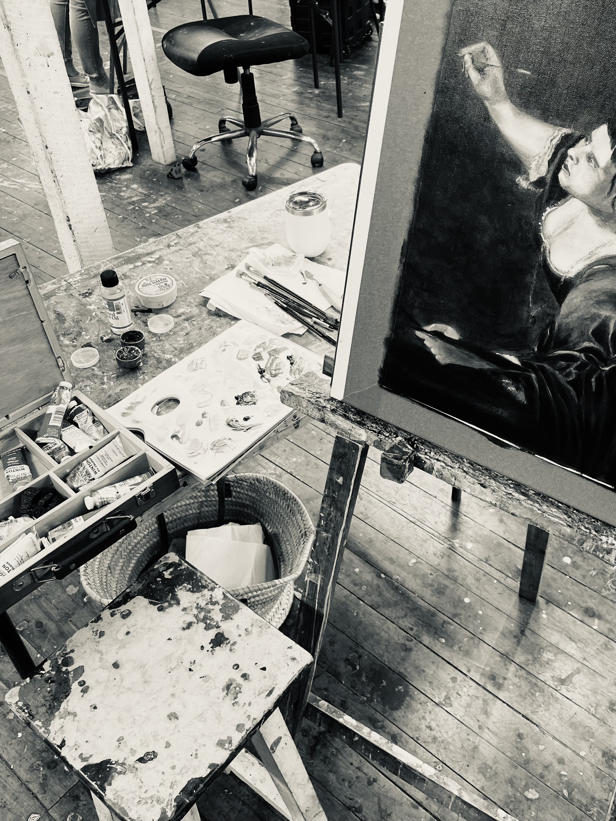 Fiona mearon studio oil painting and work bench