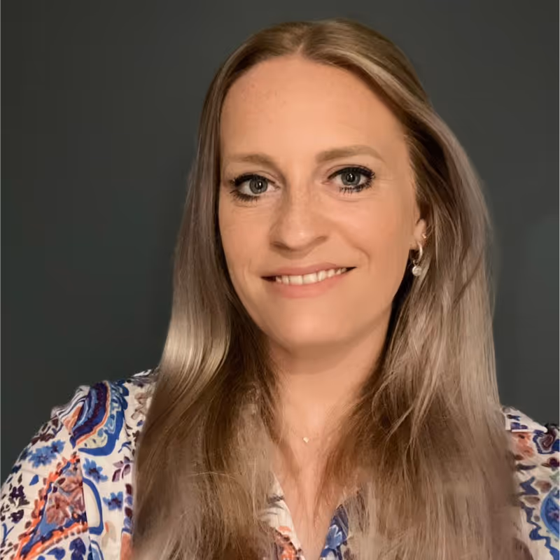 QYUUBS - Emma Vereijken