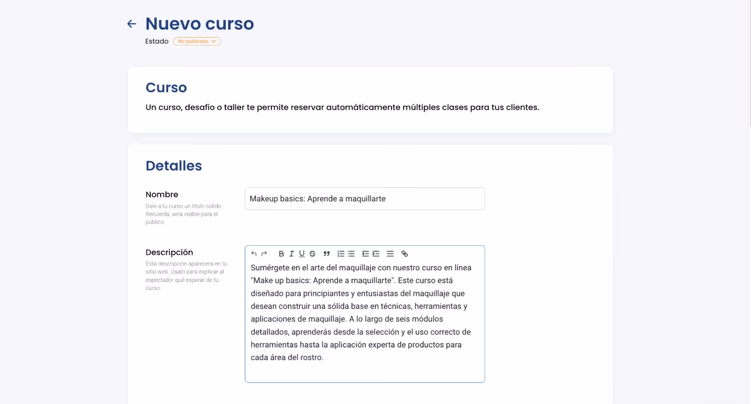 Pantalla de creación de un nuevo curso sobre maquillaje básico en una plataforma en línea