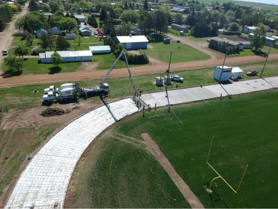 Pump truck pouring new track