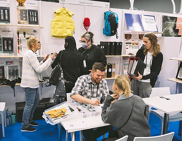 proveedores textiles marca de moda GAT Fashion Lab