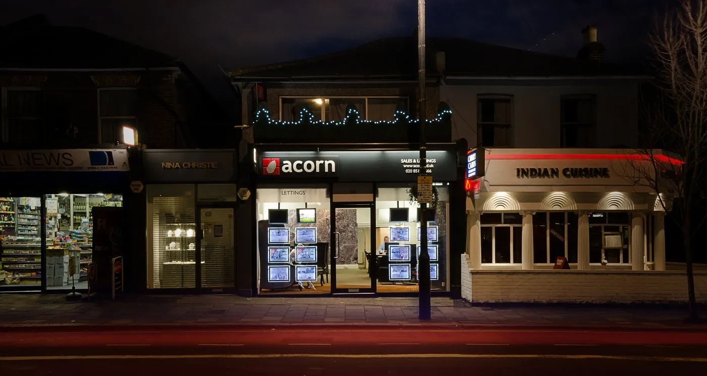 Black shop front for Acorn estate agent in Dulwich.