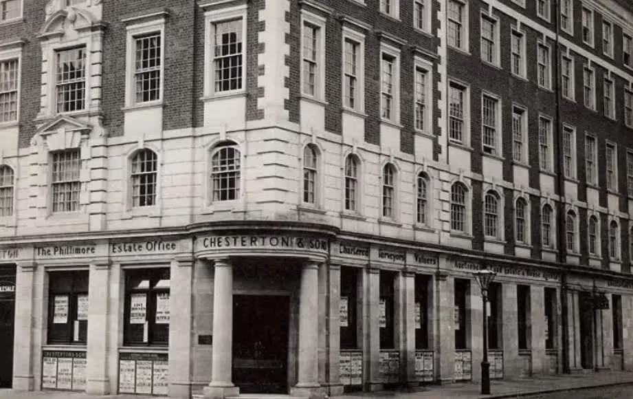 Outside of Chestertons estate agent in Hampstead