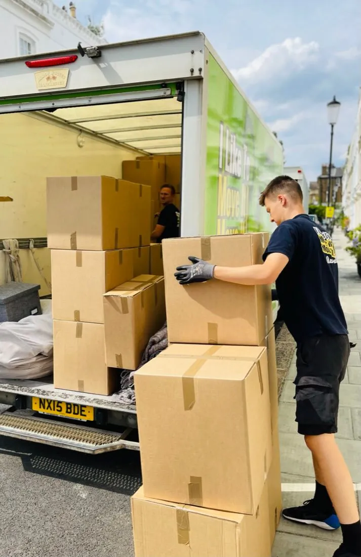 Professional Man and Van team loading boxes near Belgravia, London SW1X | I Like to Move it Move It