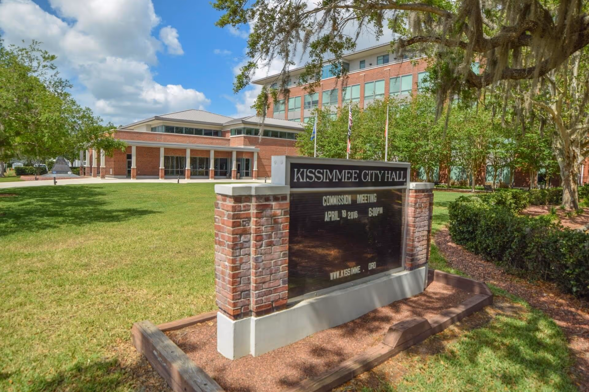 Photo of the City of Kissimmee City Hall sign
