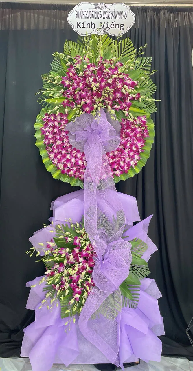 Kệ Hoa Chia Buồn - HCB.15