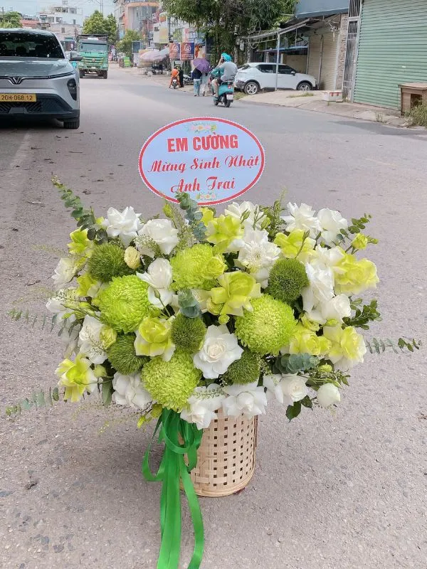 Giỏ Hoa Hồng Dễ Thương