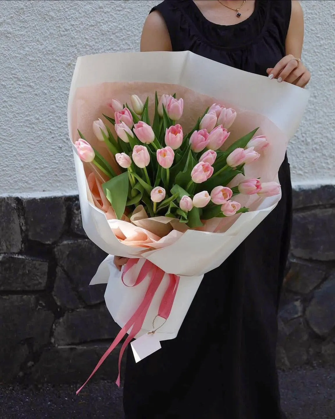 Tiệm Hoa Tulip Cao Cấp Phú Thọ