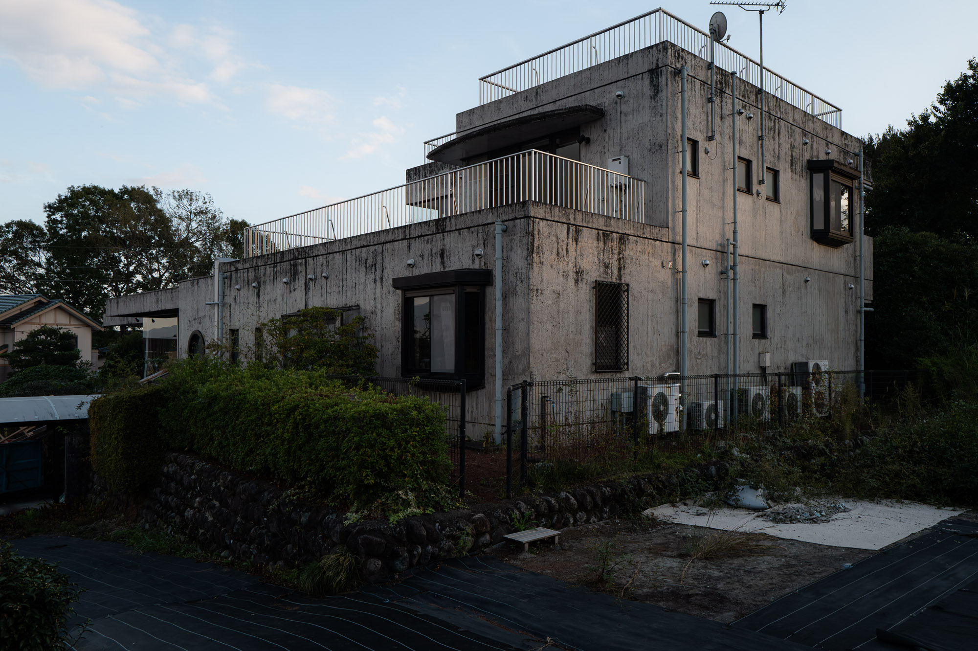 EXP._Teahouse exterior facade