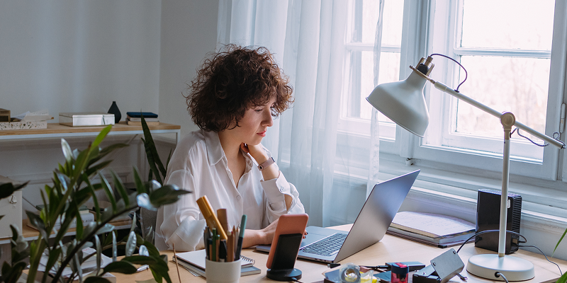 Whitepaper: 10 Vorteile einer HR-Dokumentengenerierung