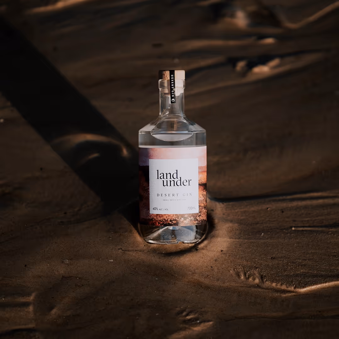 Land Under Gin