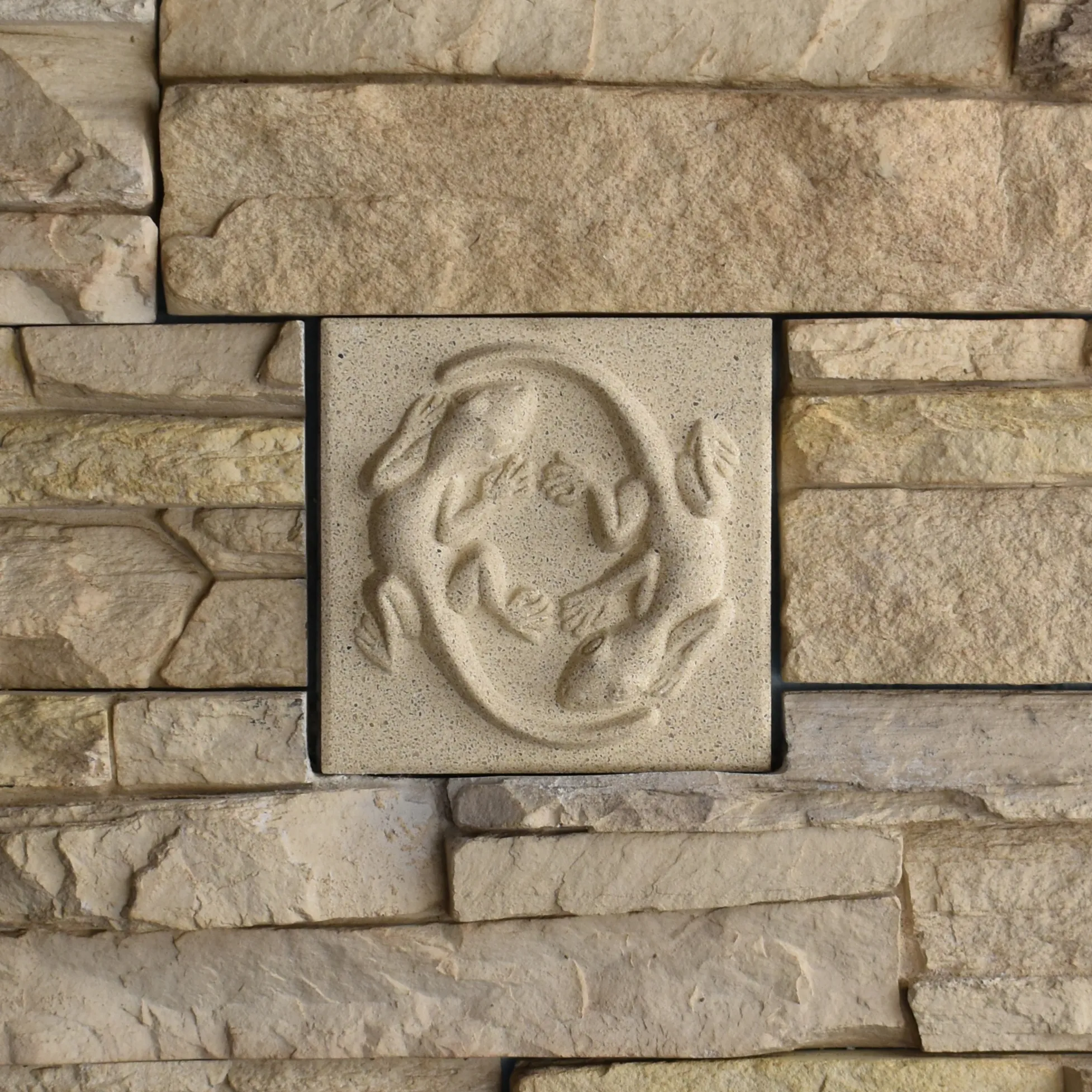Geckos Bas-Relief Cast Stone Masonry Insert Wall Accent by Pineapple Grove Designs