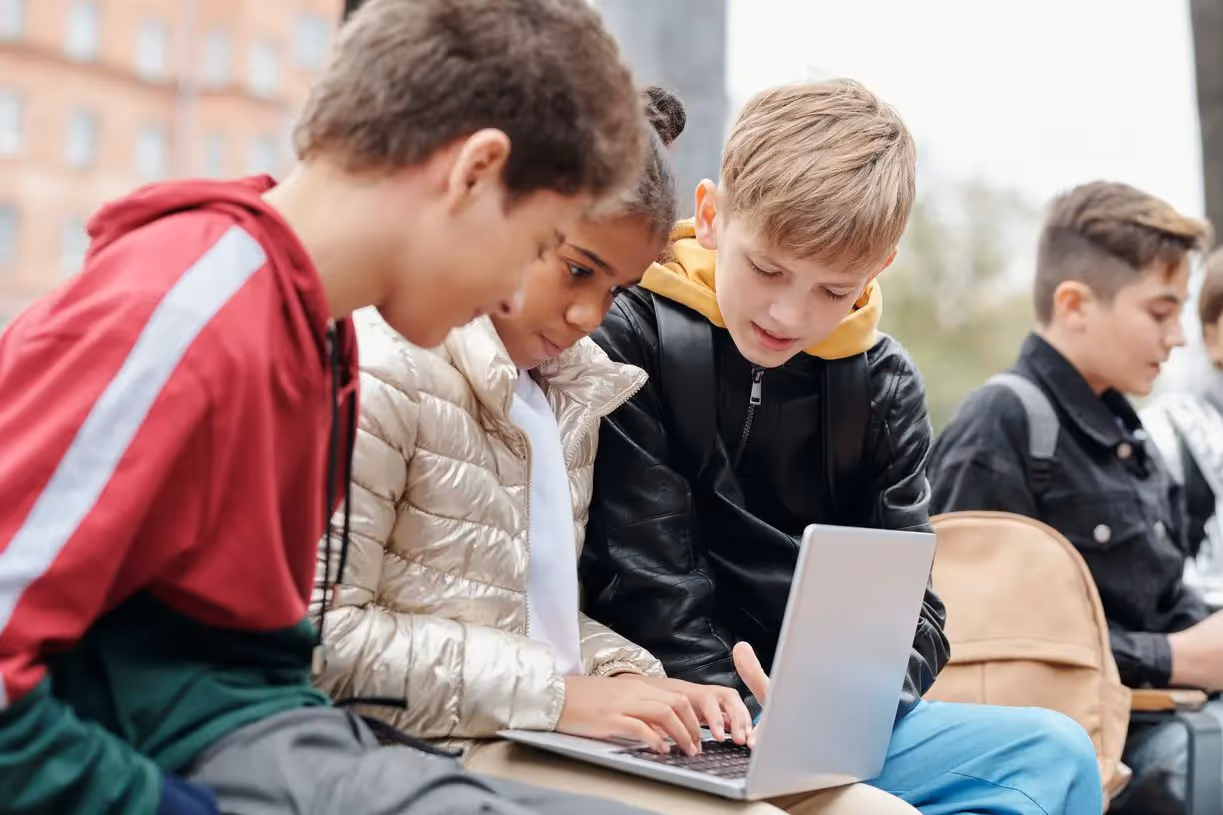 The idea of a blended learning model means you are accommodating multiple student needs within your teaching. Read this blog to learn how to successfully implement it.