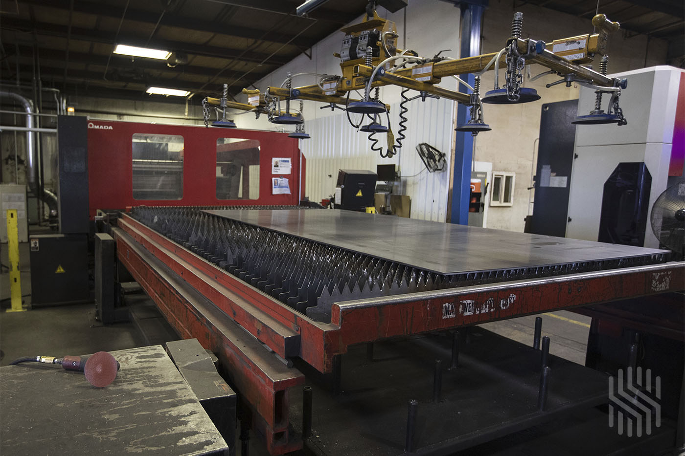 Laser cutting system