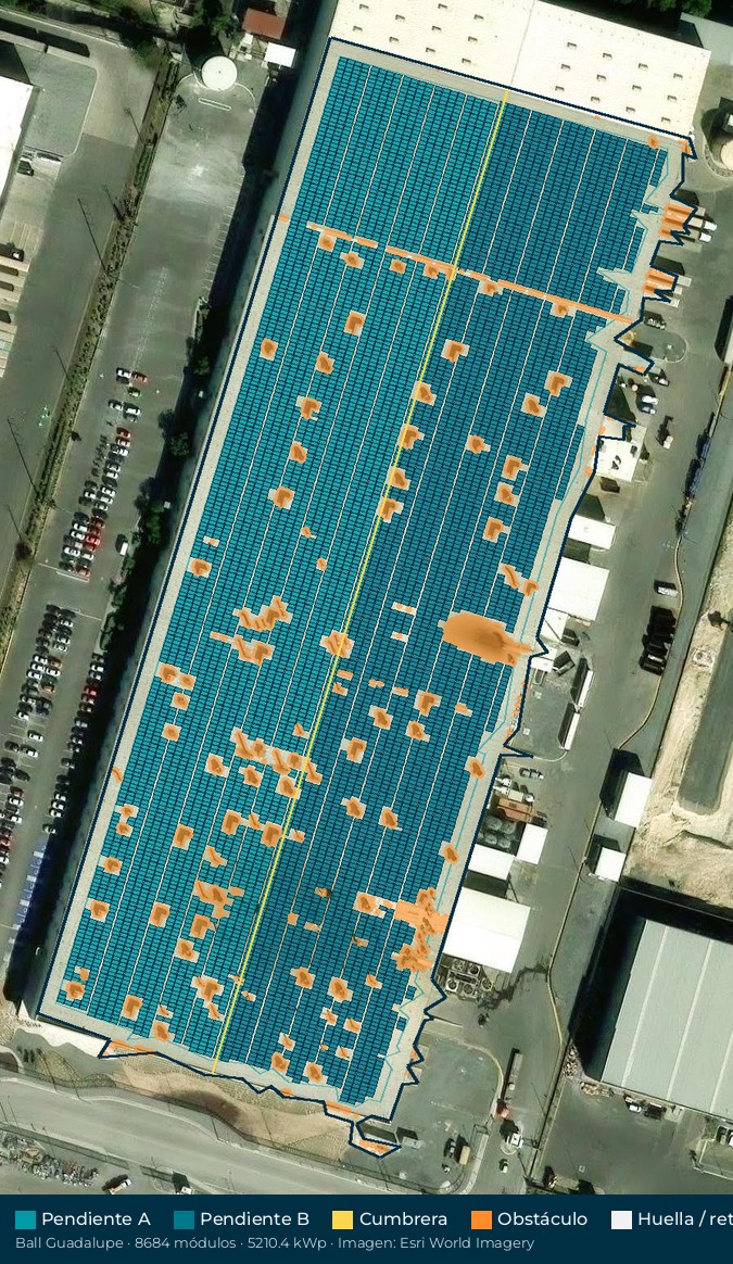 Acomodo preliminar de paneles solares en el techo de Ball