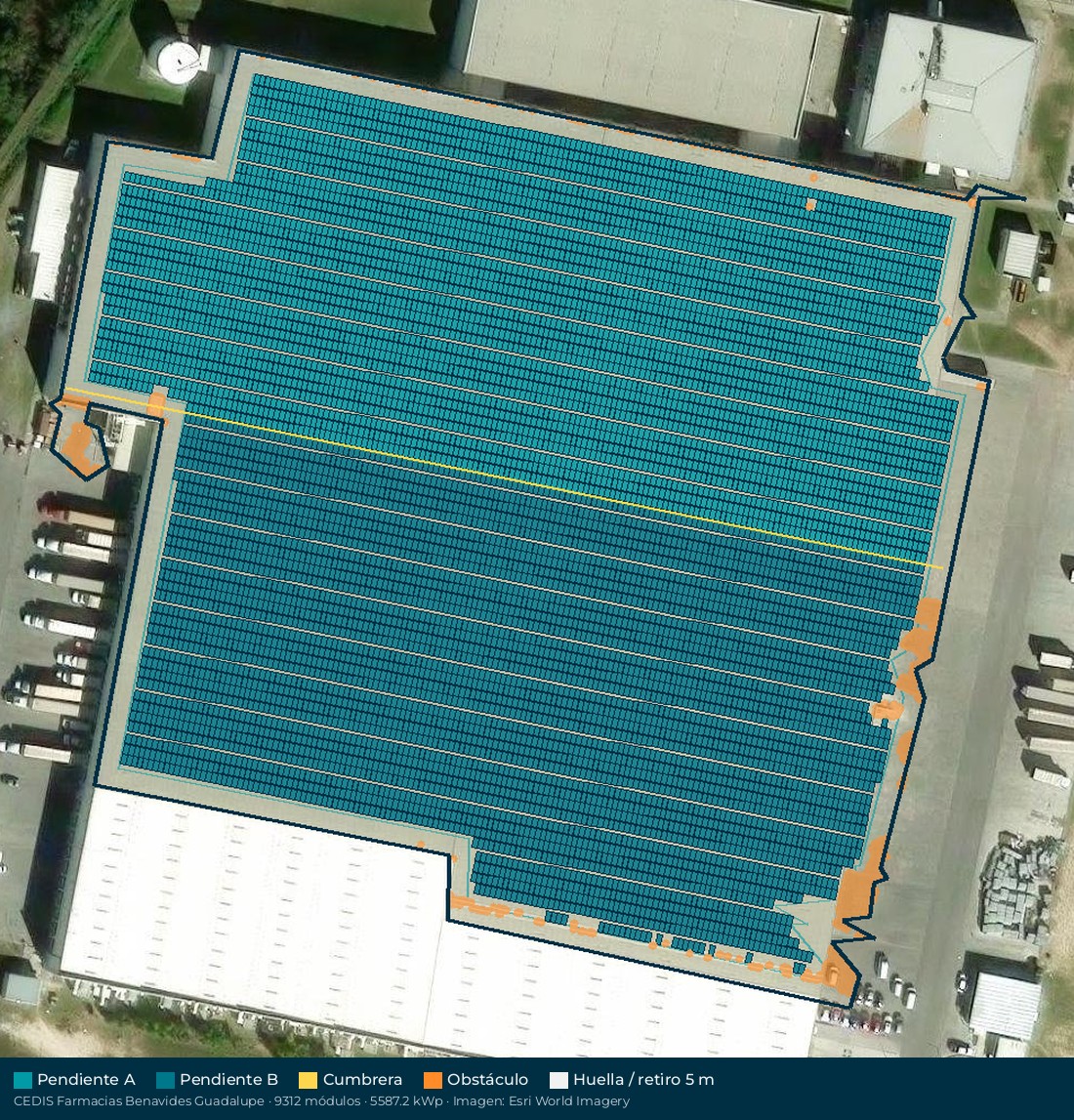Acomodo preliminar de paneles solares en el techo de CEDIS Farmacias Benavides