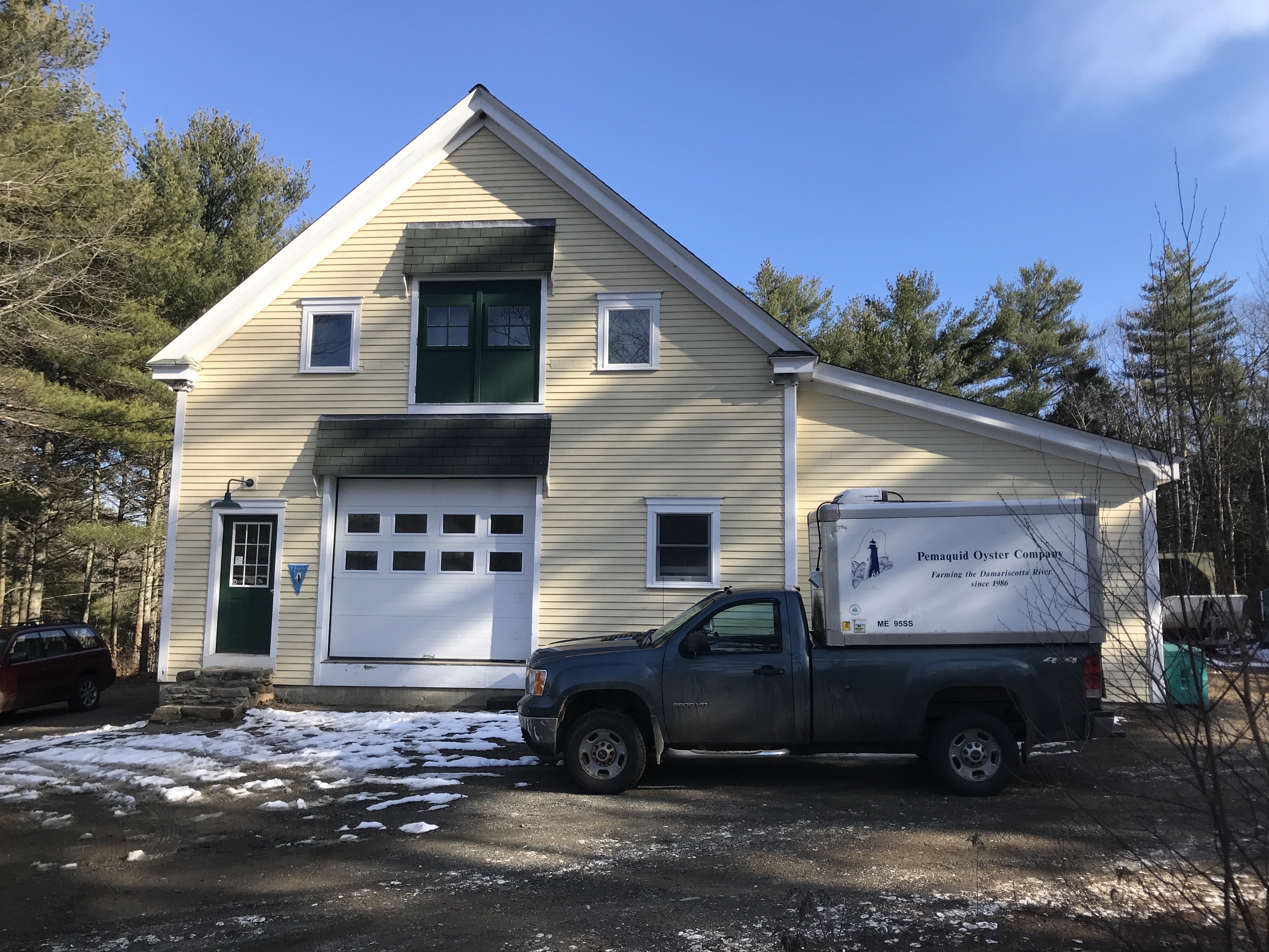 The Hub at Pemaquid Oyster Co / Waldostone Farm
