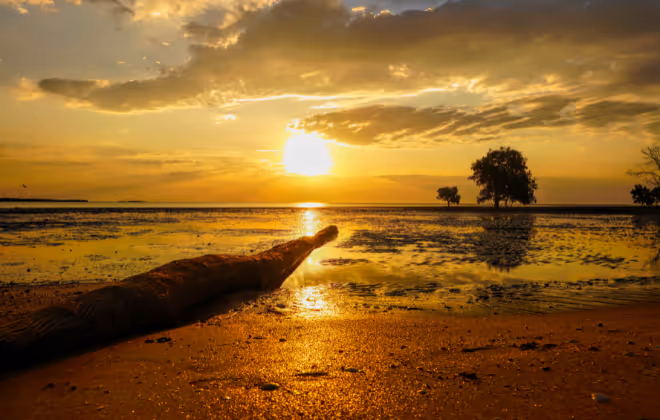 Soak up the Ultimate Karumba Experience
