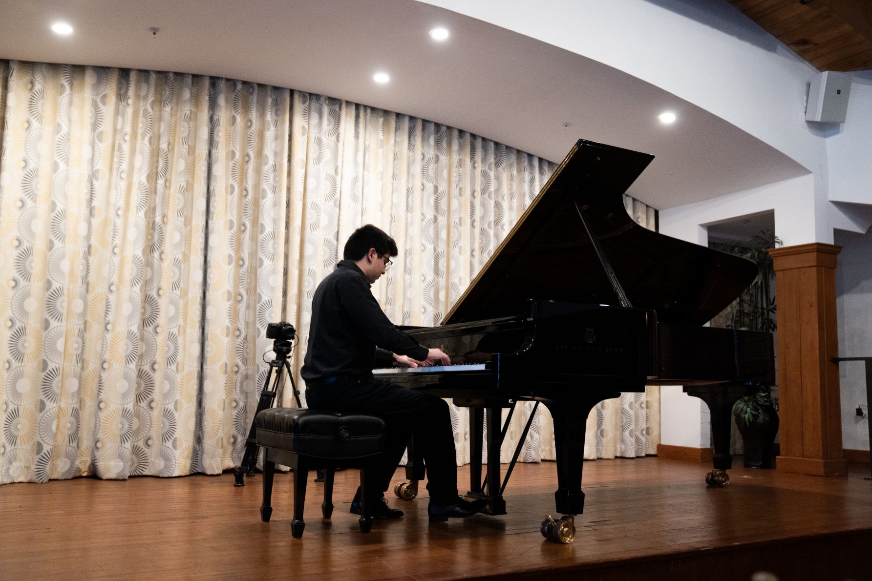 Participants Concerts 🏆 — mipfa miami beach 2024 albums