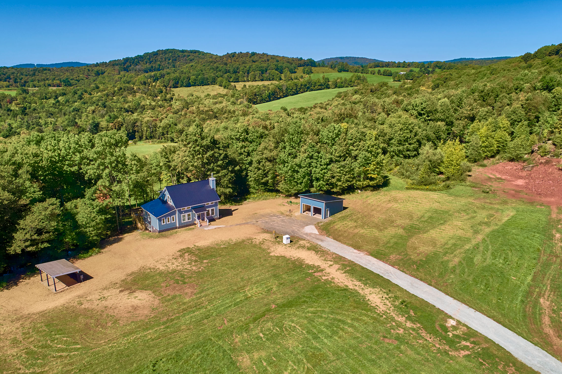 Barn 52 Garage, 10 acres / North Branch, NY Real Estate / Catskill Farms
