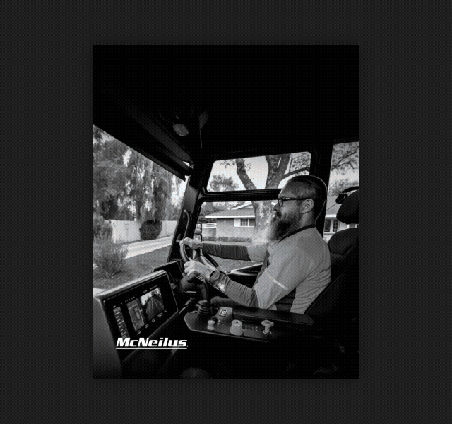 McNeilus Campaign digital ad.

Built for Cities. Designed for Drivers. 