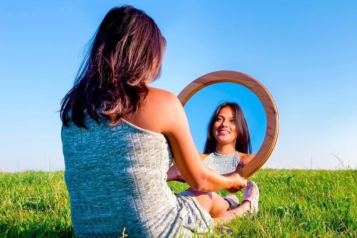 Será que nos conhecemos a nós próprios? Esta frase, talvez leve o homem a pensar...