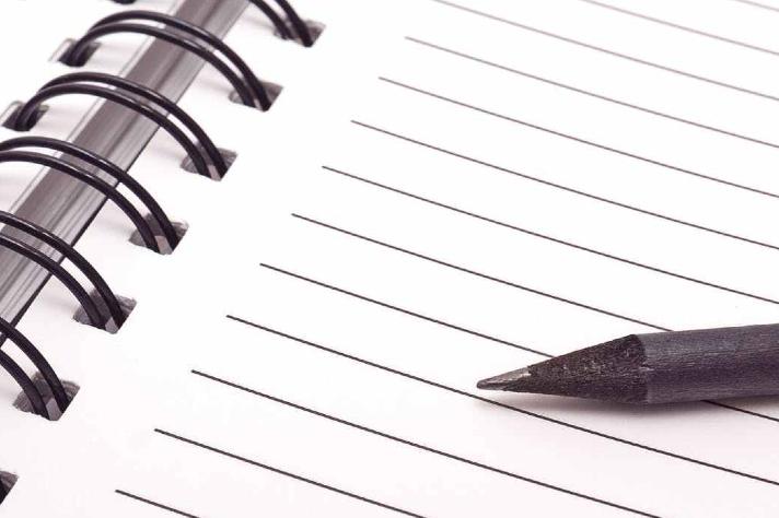 A lápis escrevo para poder rasurar, não que disso tenha medo...