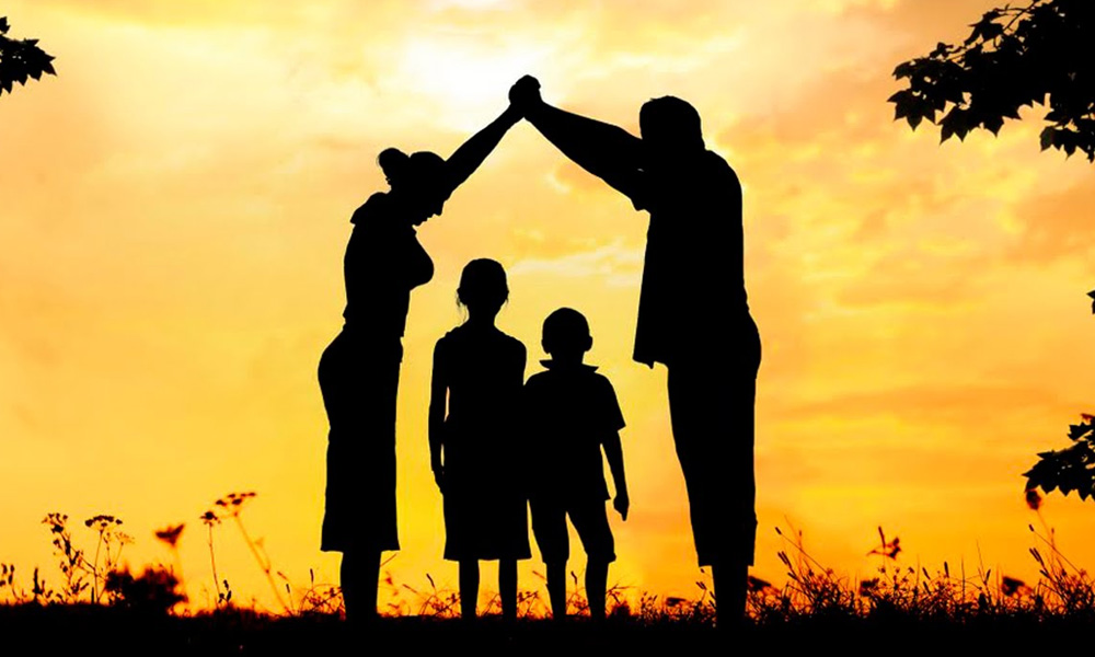 A Família é um bem sagrado, nela há que saber amar. Ela é um berço doirado...