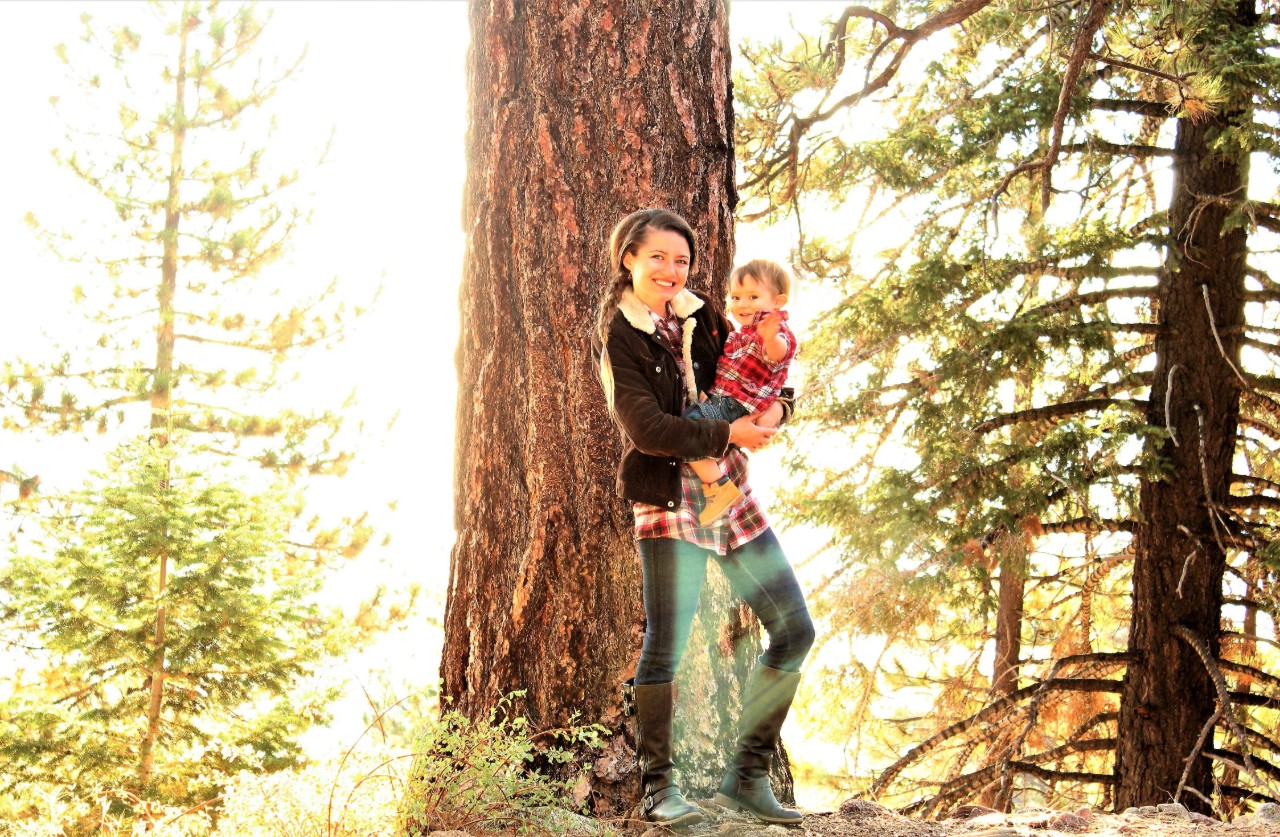 Aos meus pais, em dia de mais um aniversário do seu casamento...