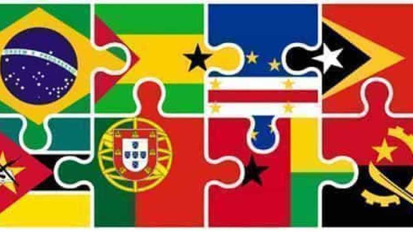 Nação encostada ao mar e por ele fomos,aventureiros para cristianizar...