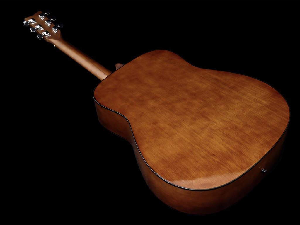 Yamaha F310II -kitaran kaula