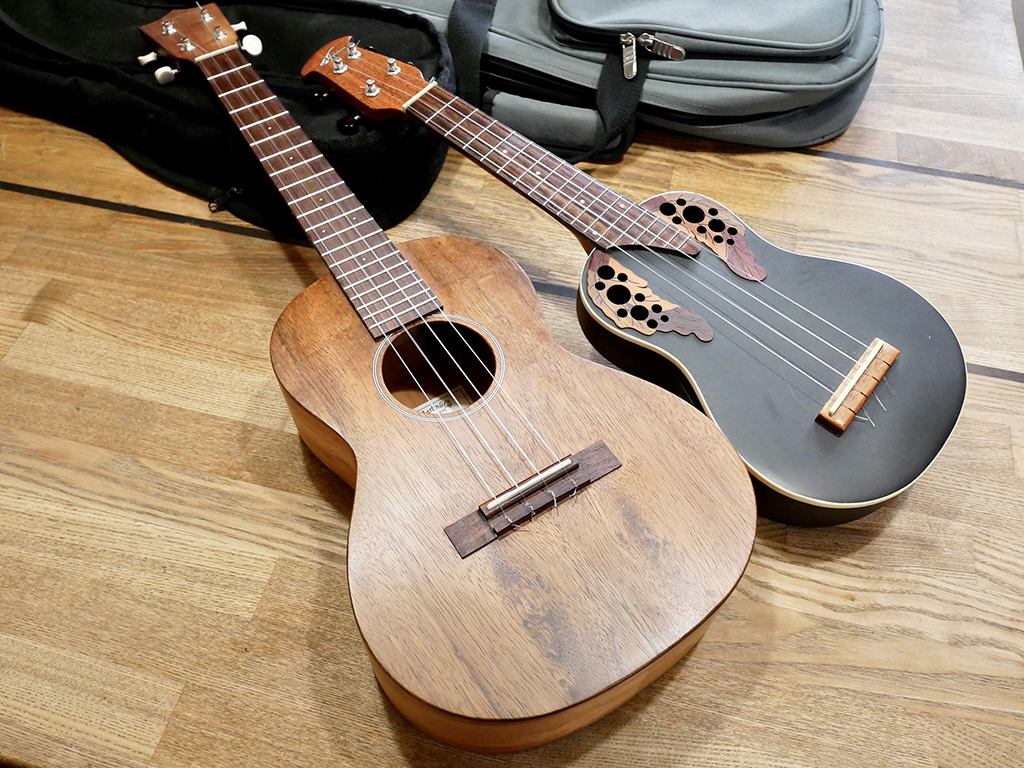 Valmis ukulele uusilla kielilla
