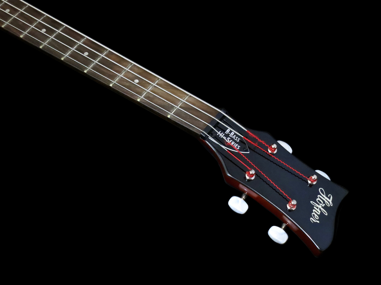 Hofner Ignition B-Bass SE kokonaisuudessaan