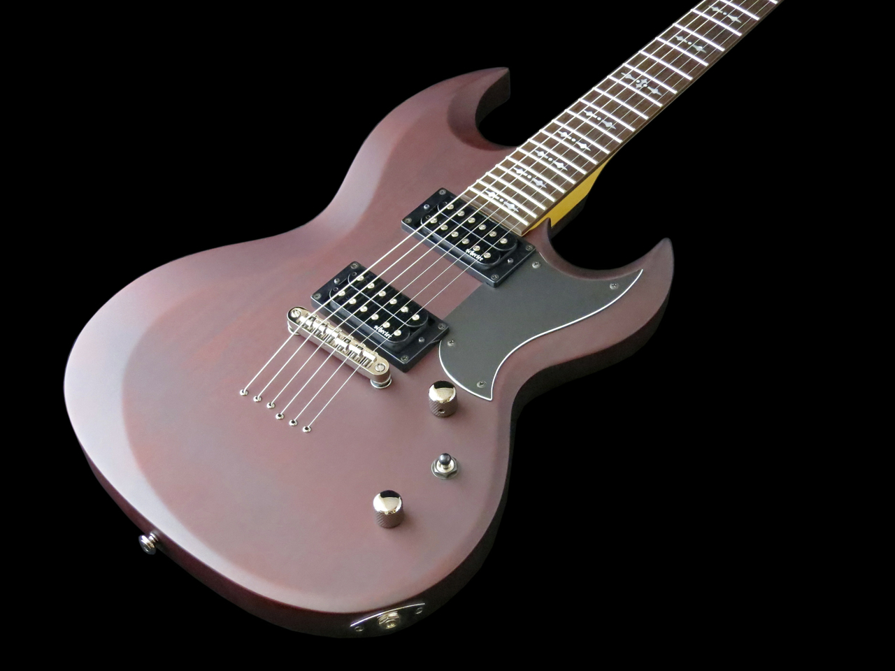 Schecter Omen S-II:n tune-o-matic-talla ja Diamond Plus -humbuckerit