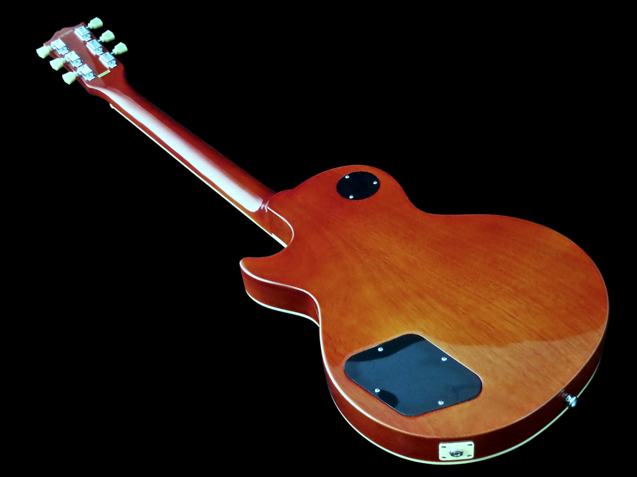 Tokai ALS-62:n Honey Burst -viimeistely ja loimuvaahterakansi