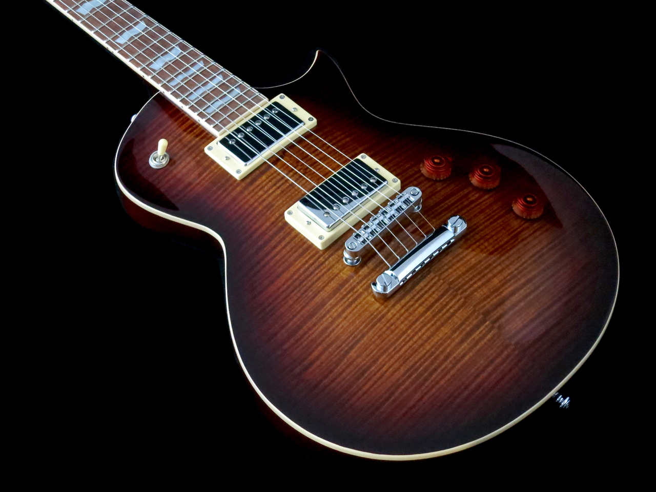 LTD EC-256FM:n ESP Designed LH-150 -humbuckerit