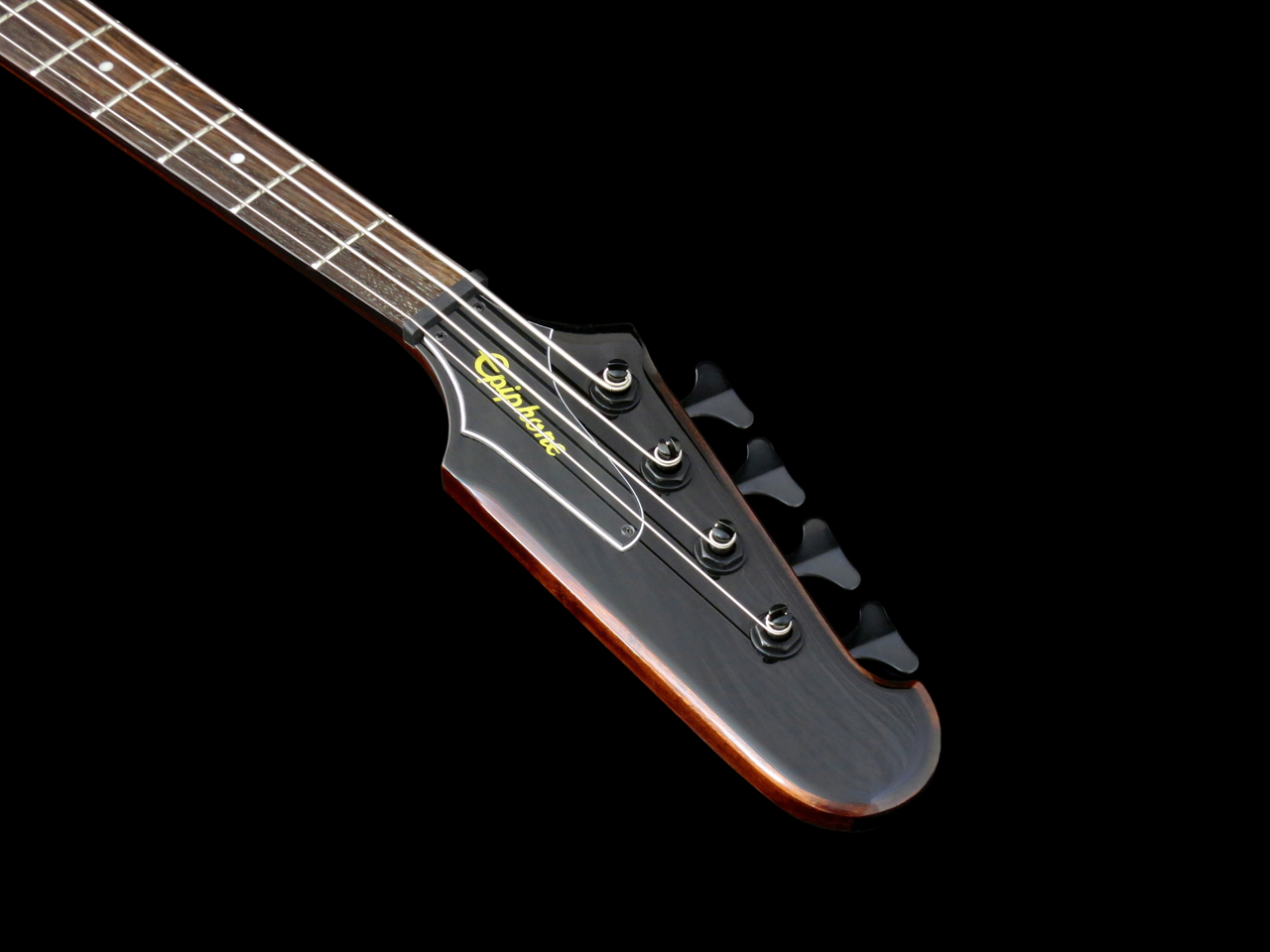Epiphone Thunderbird IV:n lapa ja virittimet