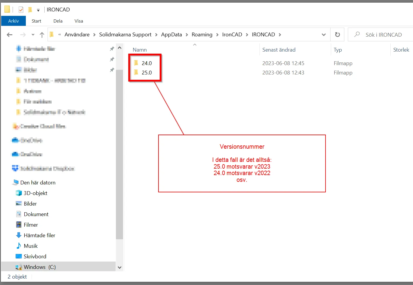 Windows File Explorer showing folders named 24.0 and 25.0 under IRONCAD, with a red annotation explaining that 25.0 corresponds to version 2023 and 24.0 to version 2022.