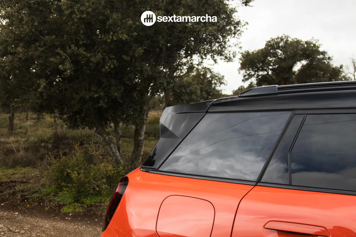 Espacio extra del Mini Aceman con esa tercera ventanilla