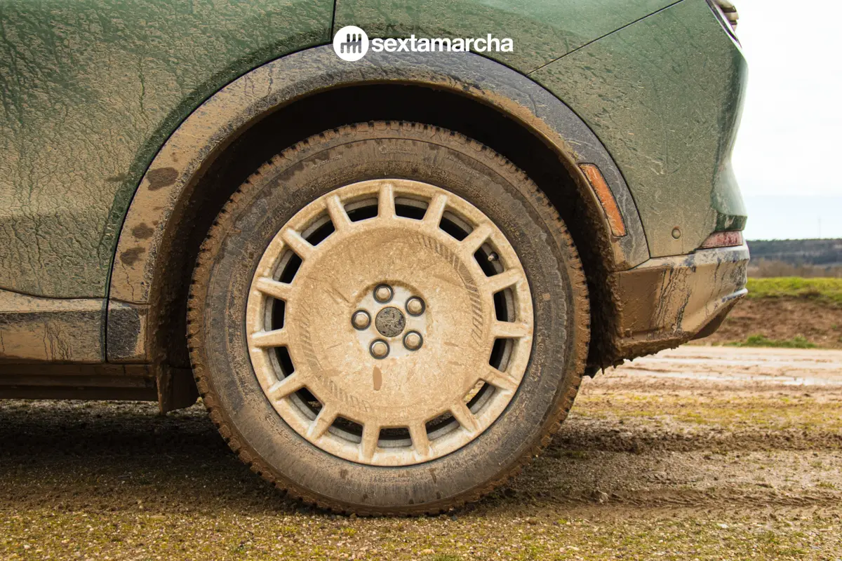 Ford Mustang Mach-E Rally ruedas y llantas