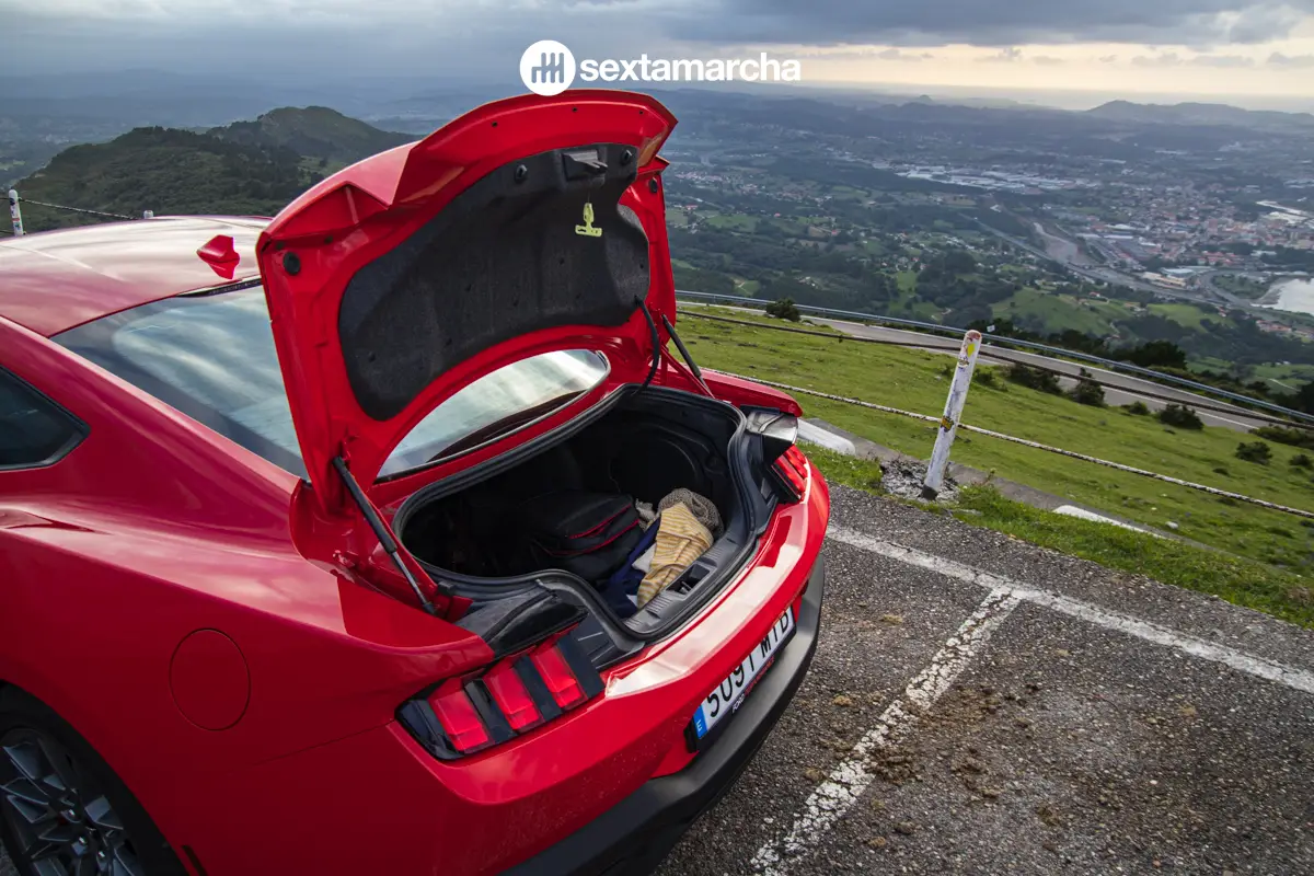 Maletero Ford Mustang GT 2026