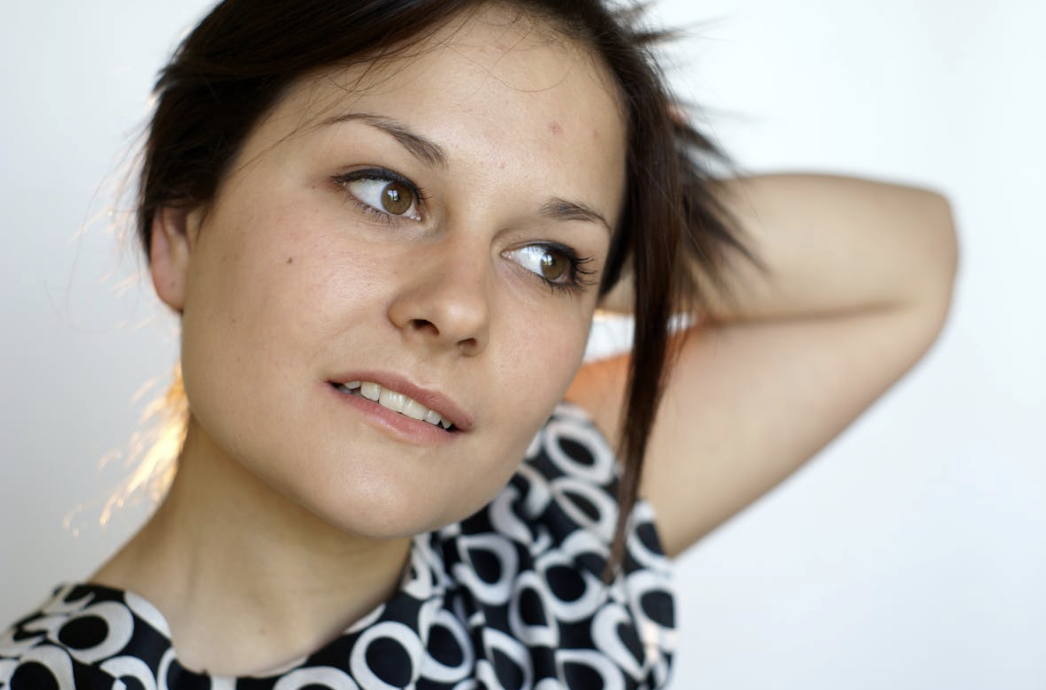 woman pondering how much berberine to take