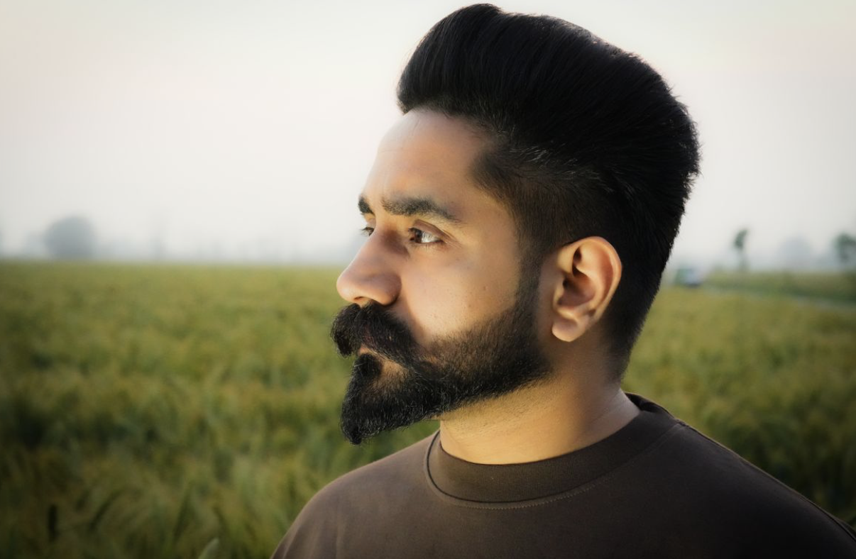 man with full healthy hair thanks to spermidine
