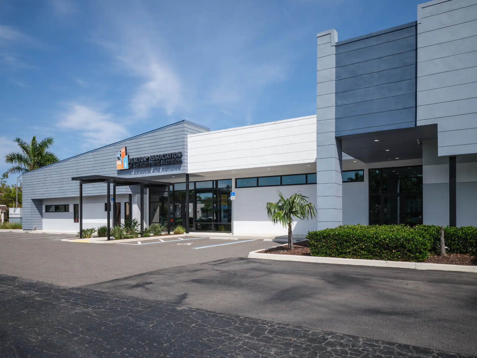Commercial architecture design office frontage parking lot view for RASM