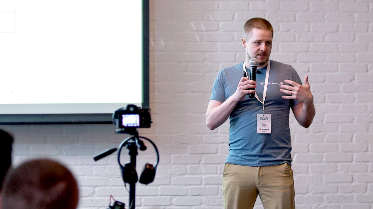 cmBuilder SitePlan Summit 2-Connect with community