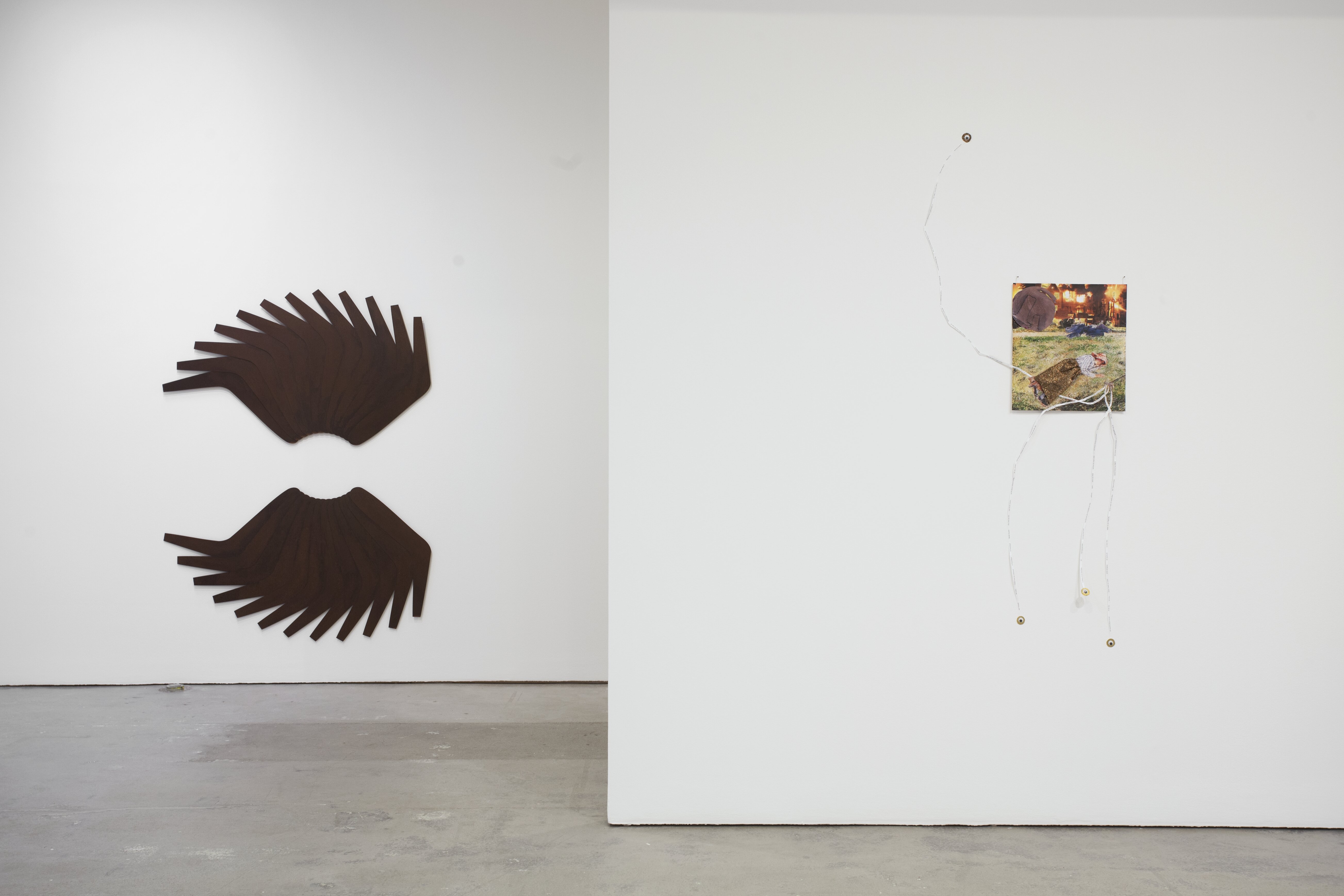 Battling with Malevolent Forces, installationsvy.