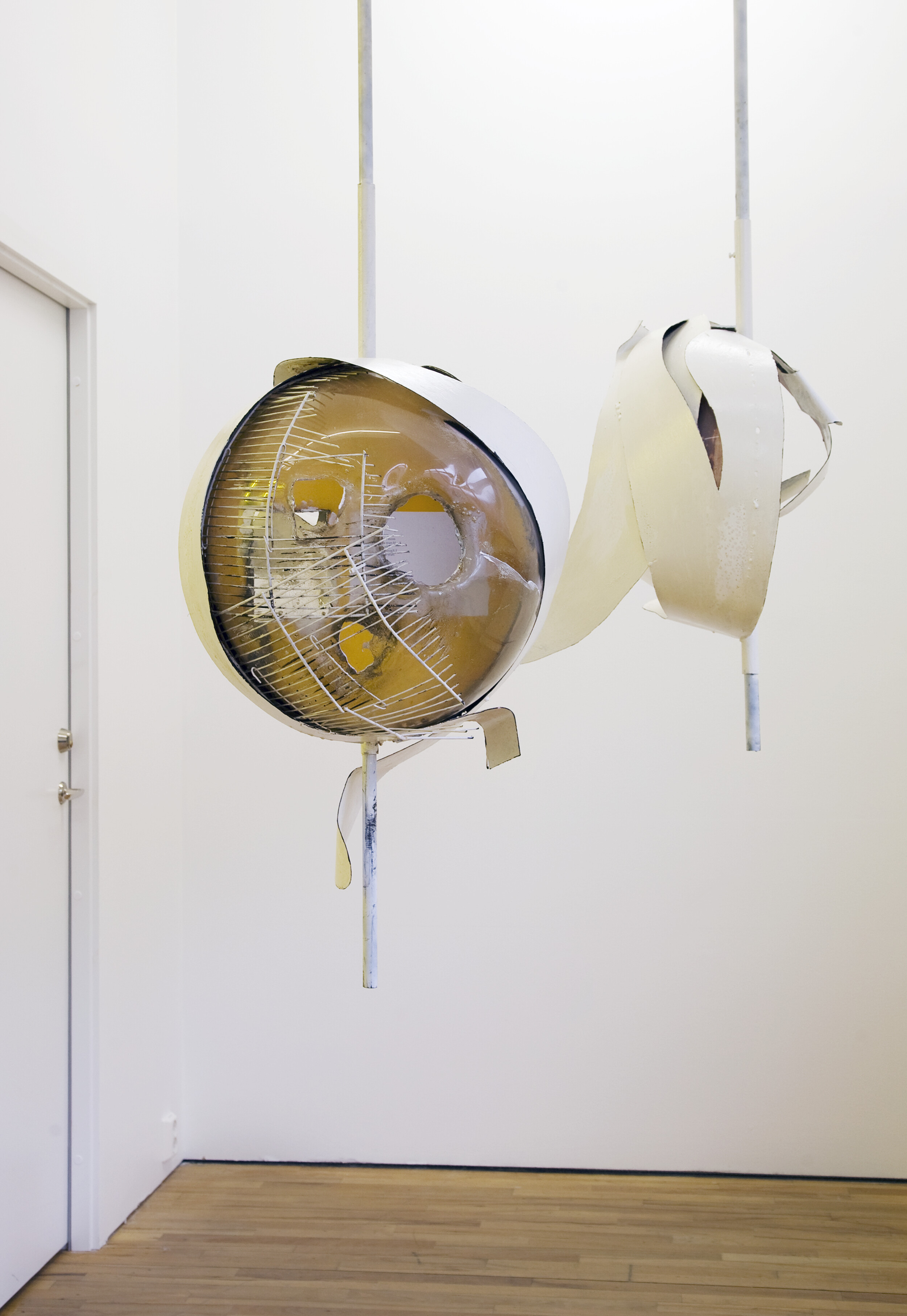 David Douard, NARROW-COLD LOVEL, 2013. Installation view. 